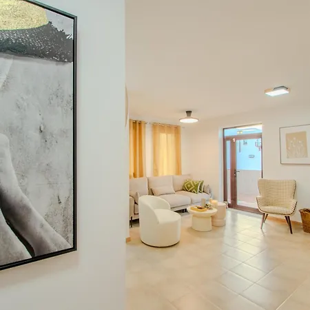 Tania Luxury Villa