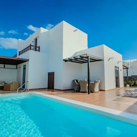 Tania Luxury Playa Blanca (Lanzarote)