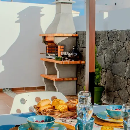 Tania Luxury * Playa Blanca (Lanzarote)