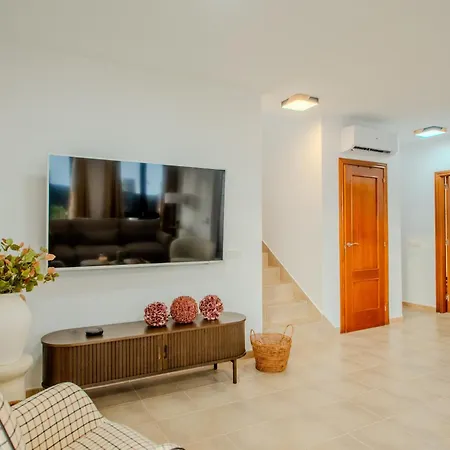 Tania Luxury Villa